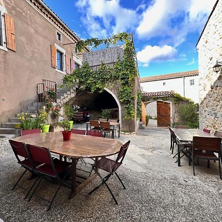 Chambres D'Hotes Les Clapas Chauzon Exteriör bild