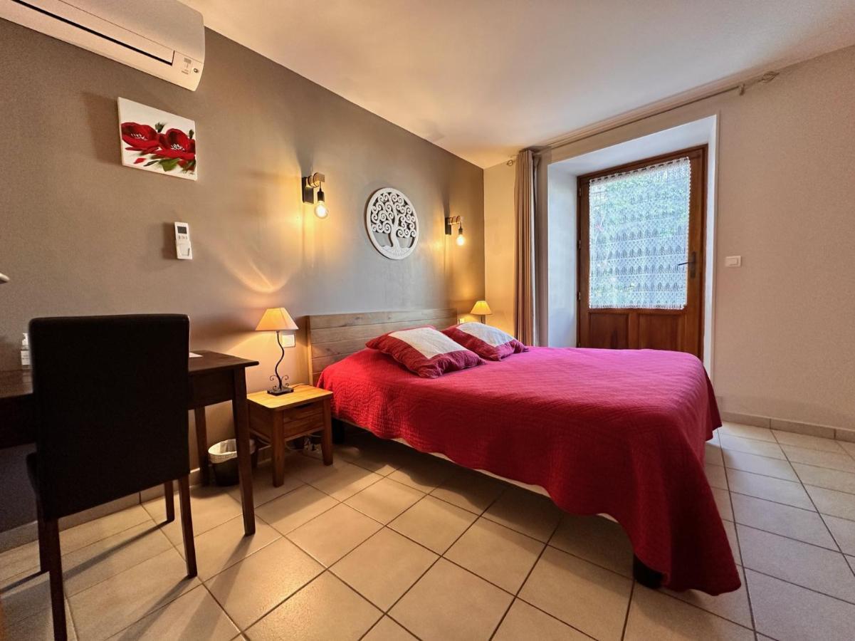 Chambres D'Hotes Les Clapas Chauzon Exteriör bild